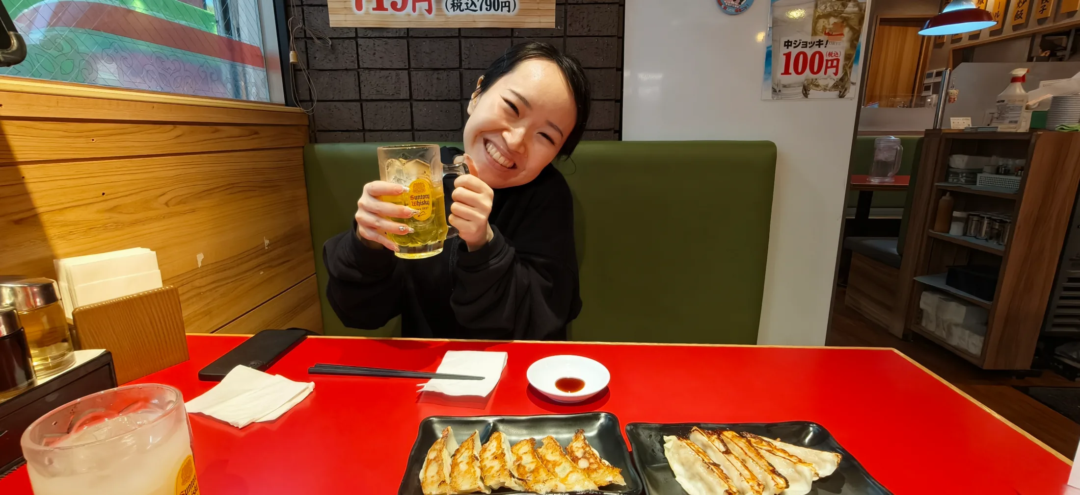 Local Family Restaurant and Izakaya Hopping collage photo 5